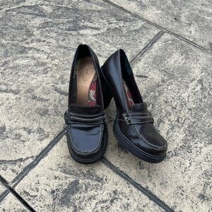 Sexy corp core 2000s heels